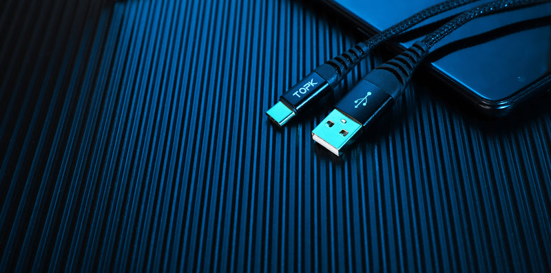 TOPK AN42 2.4A USB C, Micro, Lightning Kábel 2 Méter, Aranyozott Töltő és Adatkábel