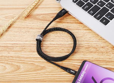 TOPK AN42 2.4A USB C, Micro, Lightning Kábel 2 Méter, Aranyozott Töltő és Adatkábel